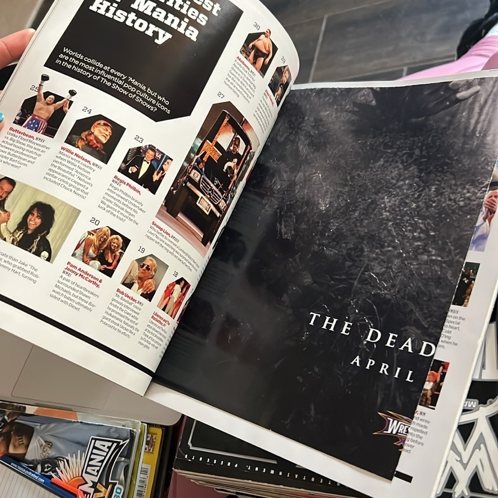 WWE WrestleMania XXX(30) Magazine - Special 2014 Edition - Picture 3 of 4